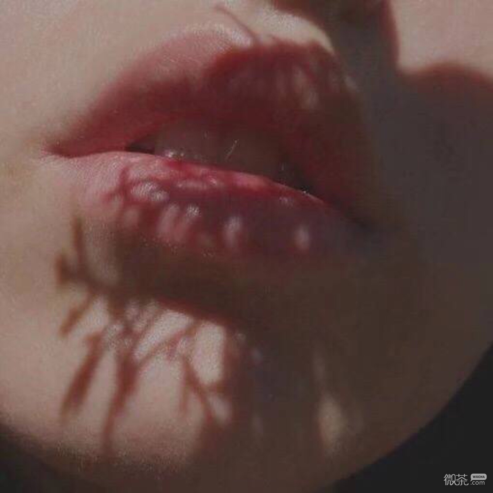 微信清新干练长发女头