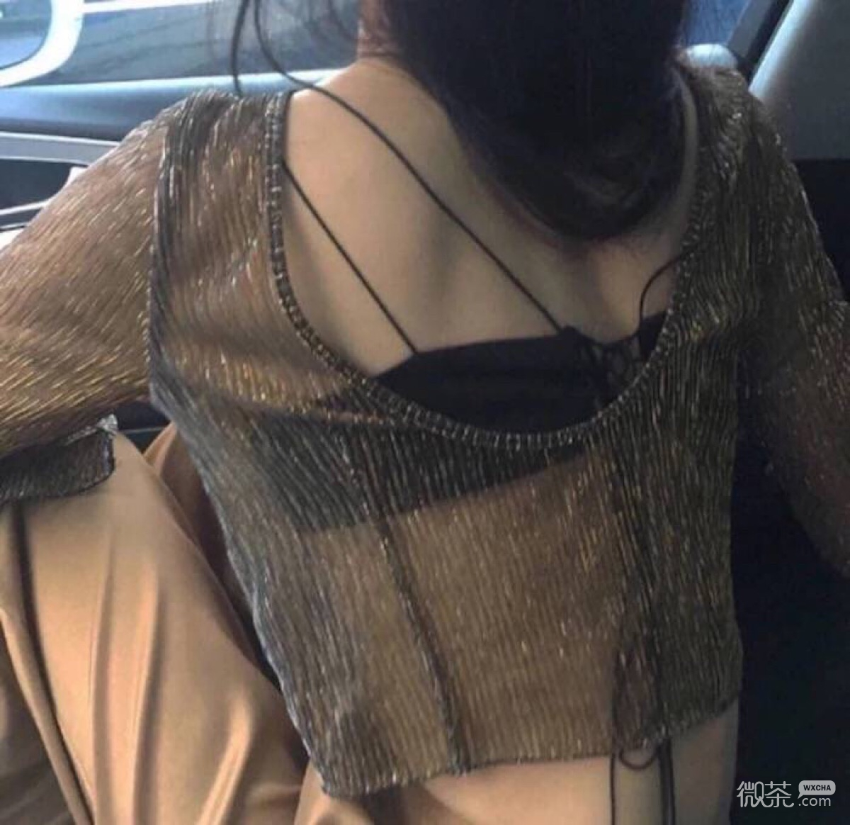 微信清新干练长发女头