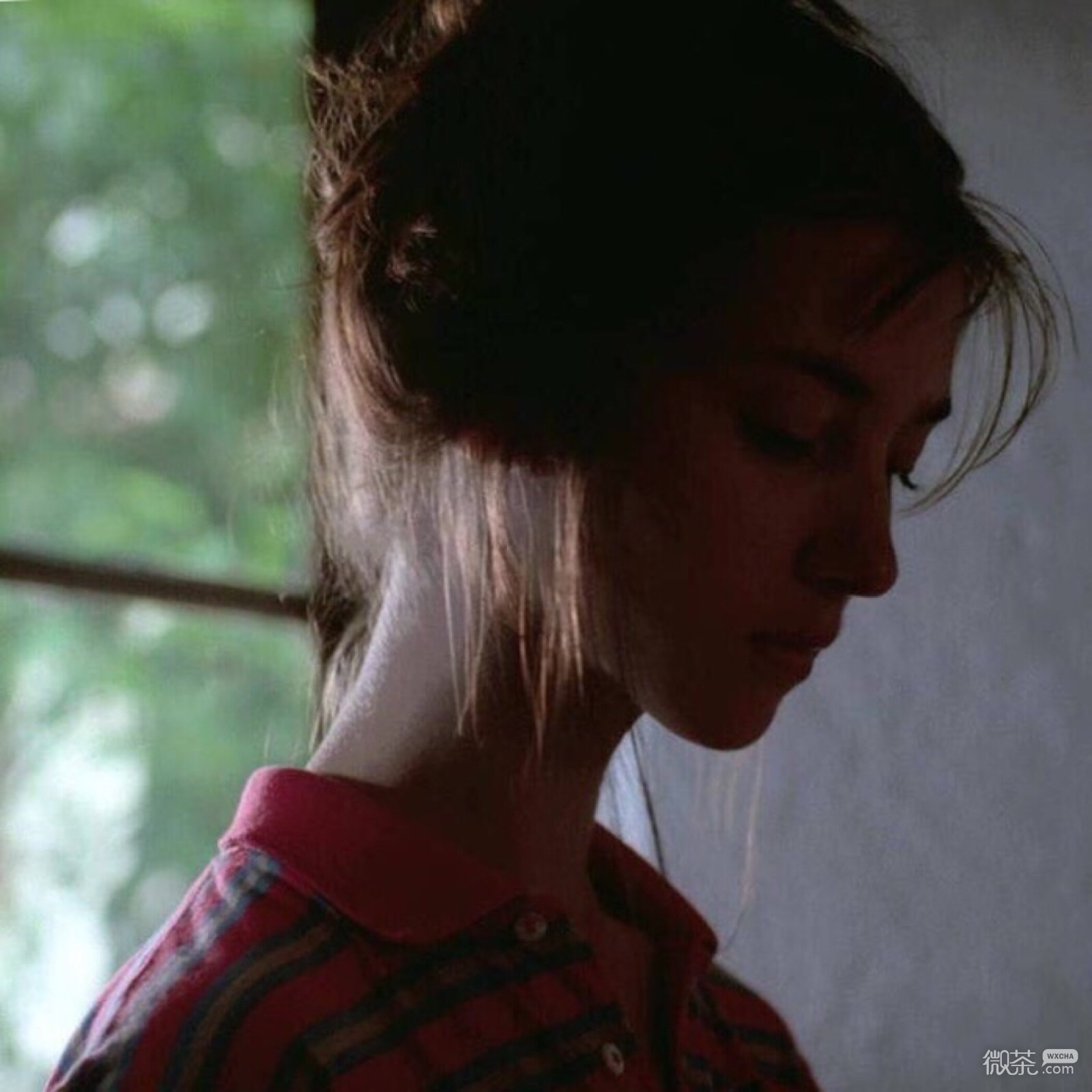 微信洒脱高颜值长发女头