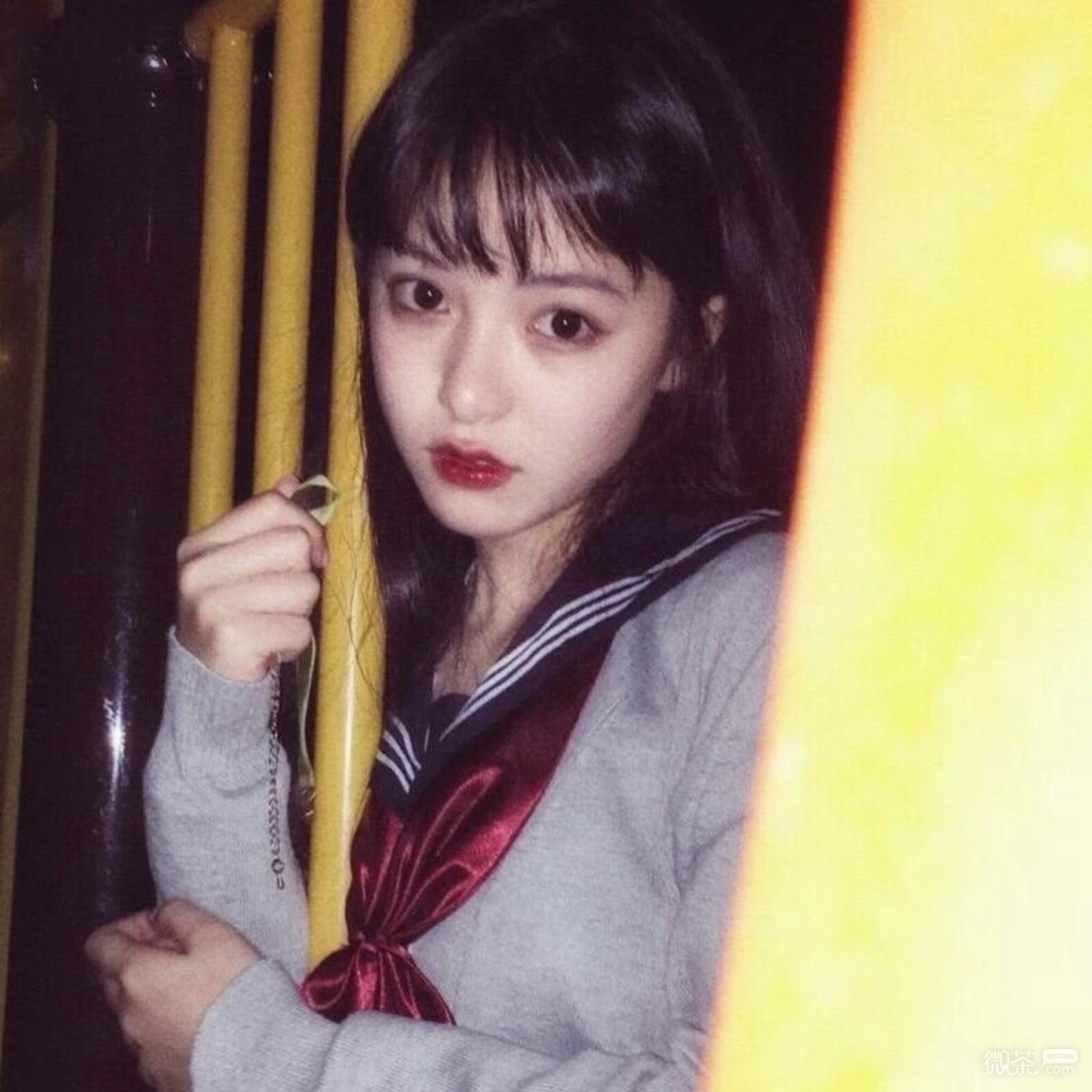 微信洒脱高颜值长发女头