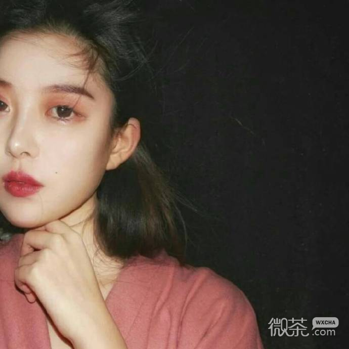微信洒脱高颜值长发女头