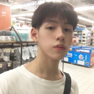 成熟帅气的微信气质男生头像合集下载