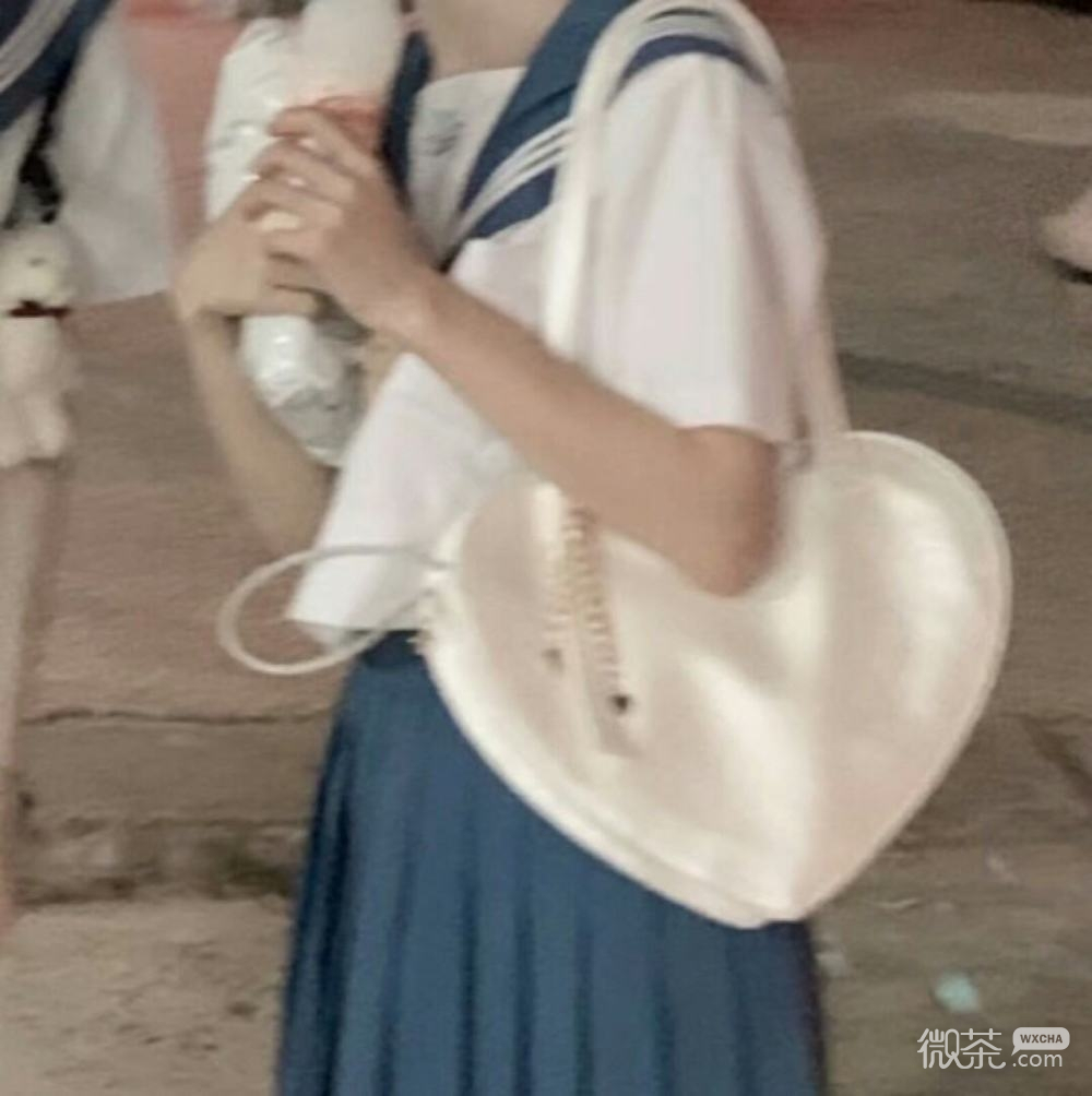 微信成熟自然长发女头