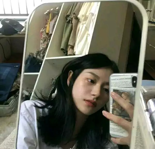 微信冷酷成熟长发女头