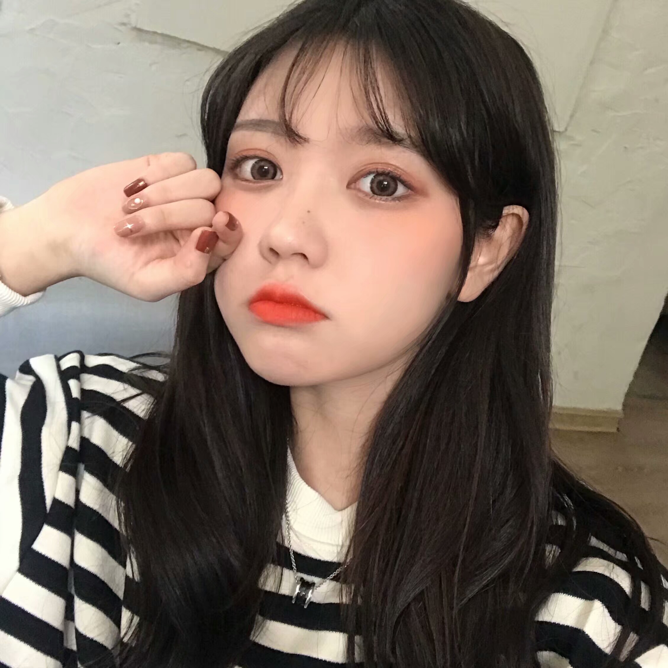 微信冷酷成熟长发女头