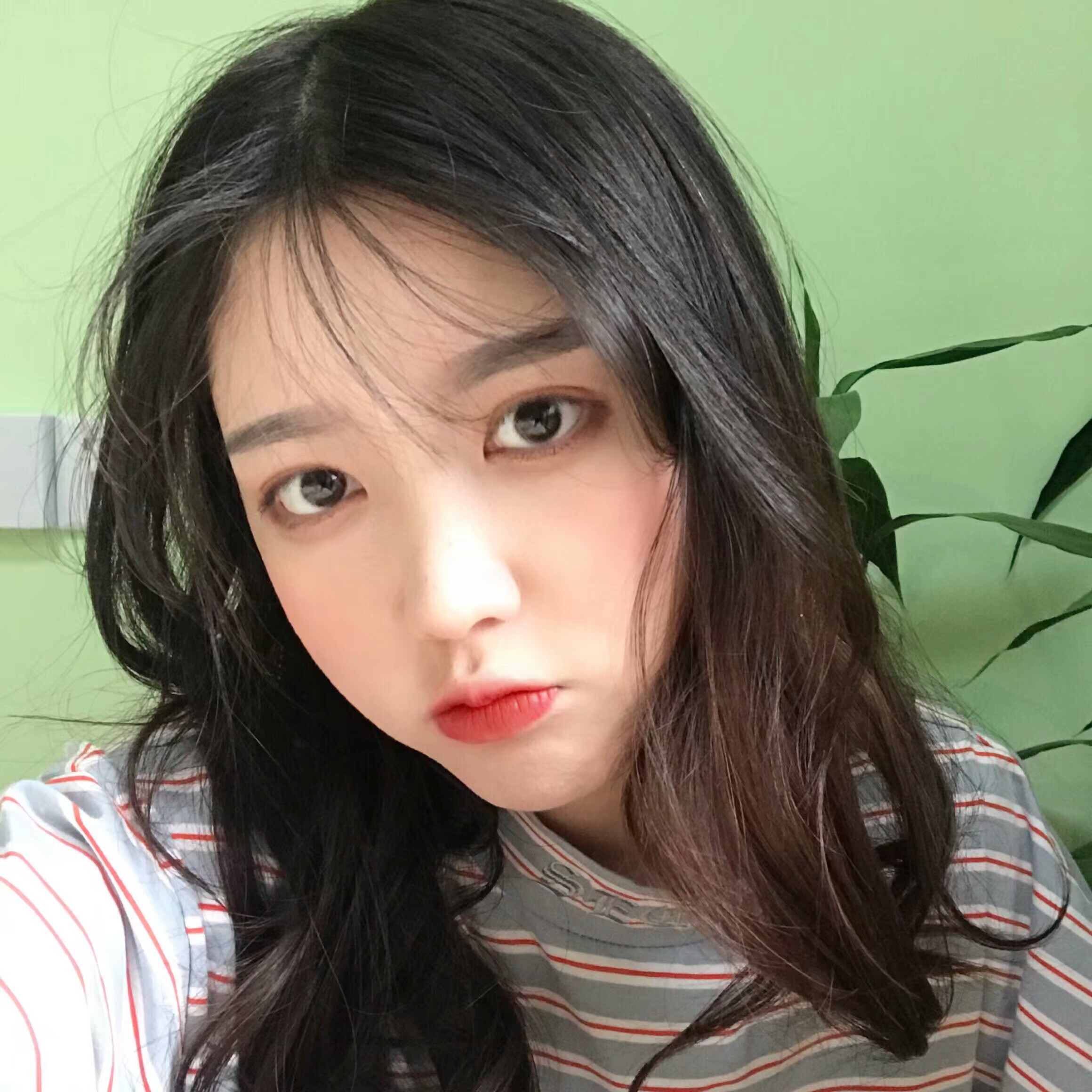 微信冷酷成熟长发女头