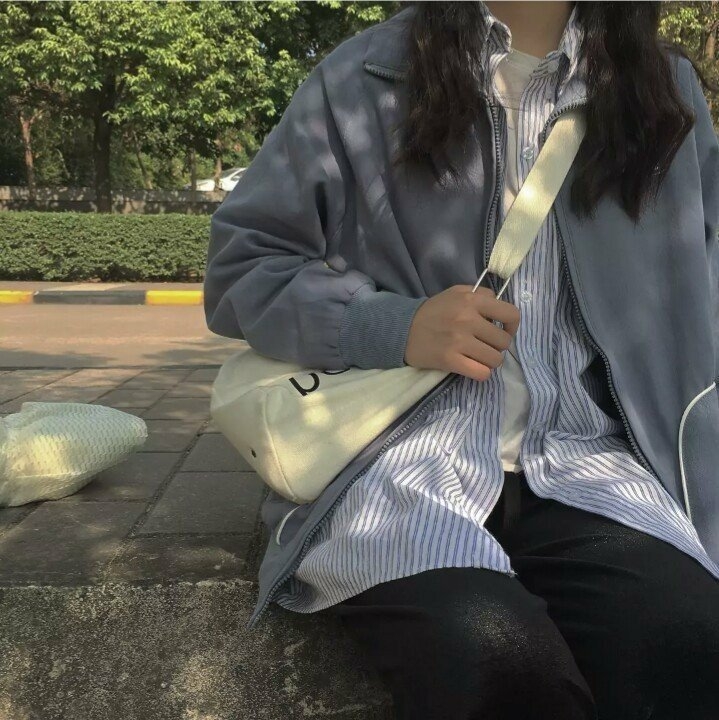 微信冷酷成熟长发女头