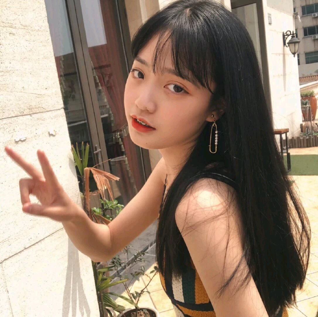 微信冷酷成熟长发女头