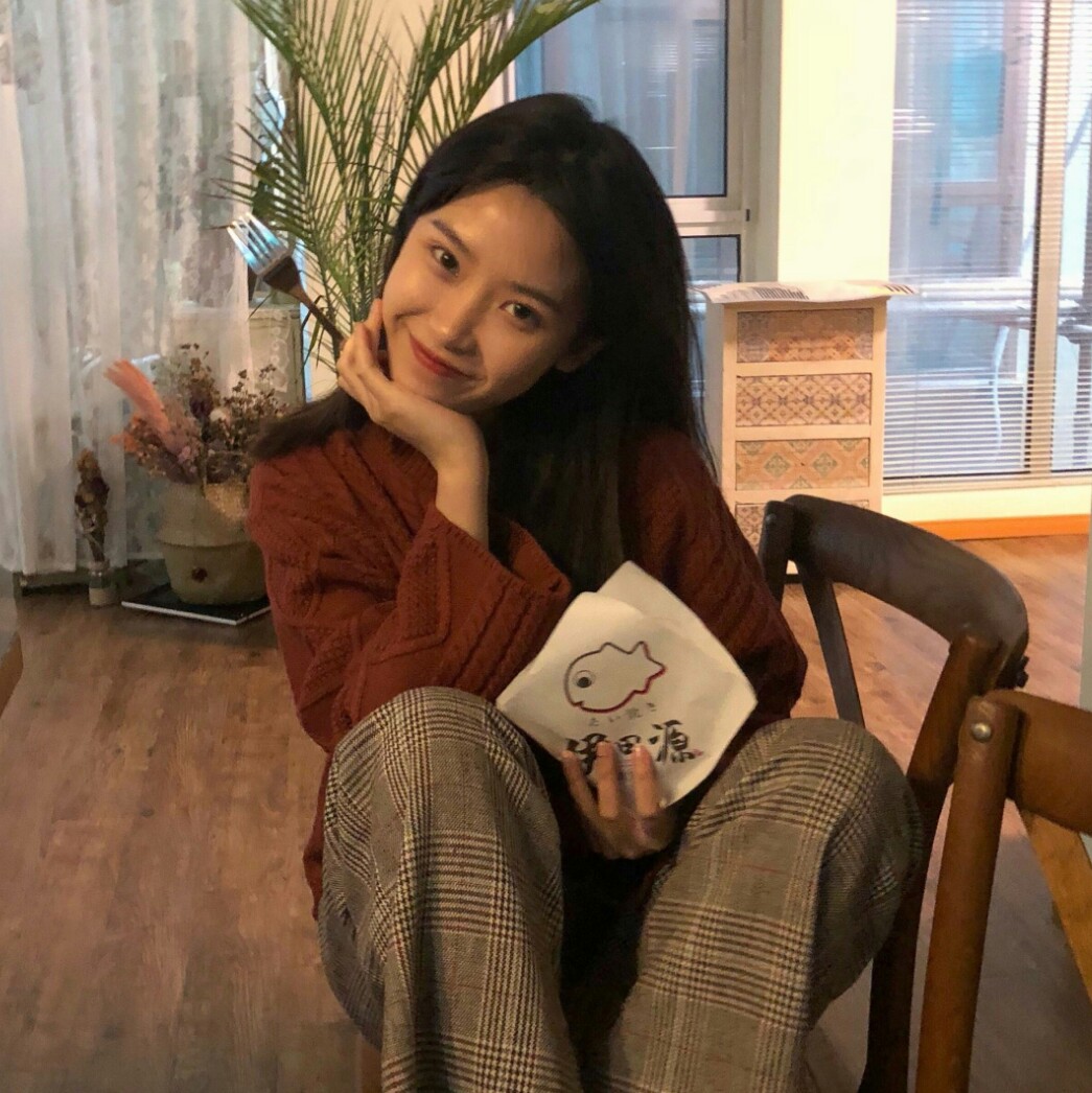 微信冷酷成熟长发女头