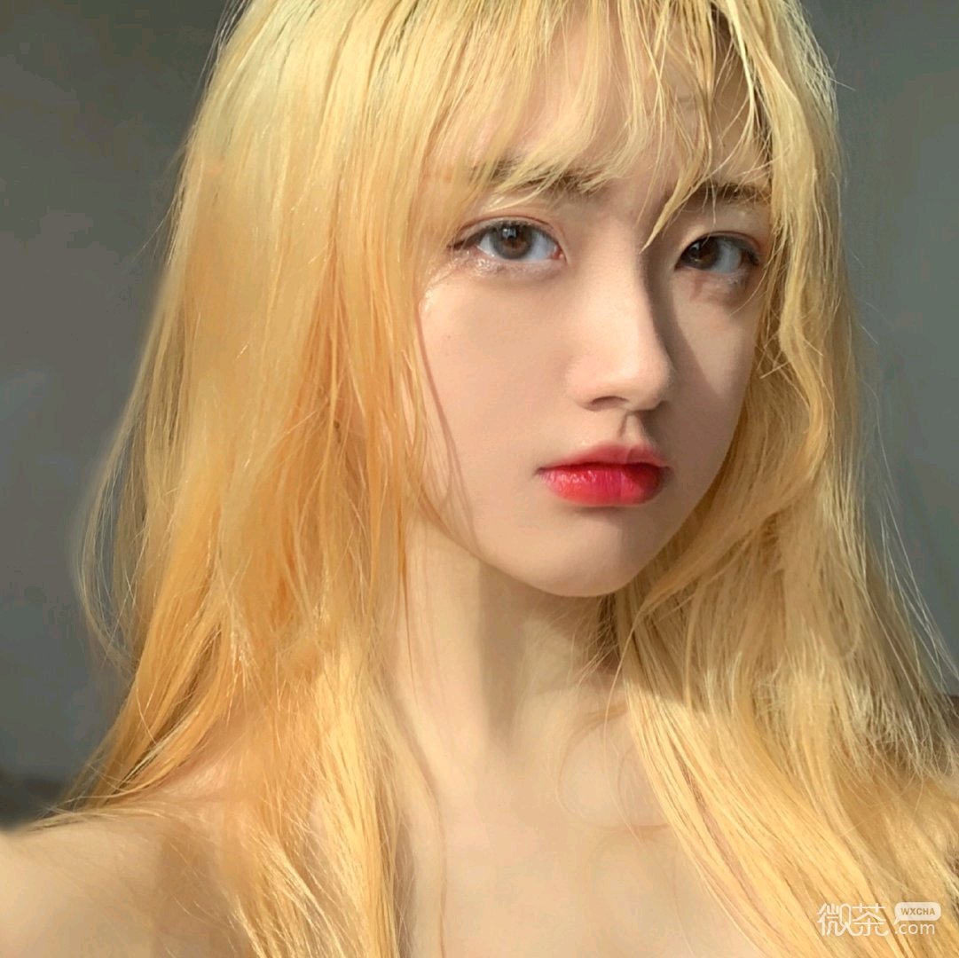 微信冷酷成熟长发女头