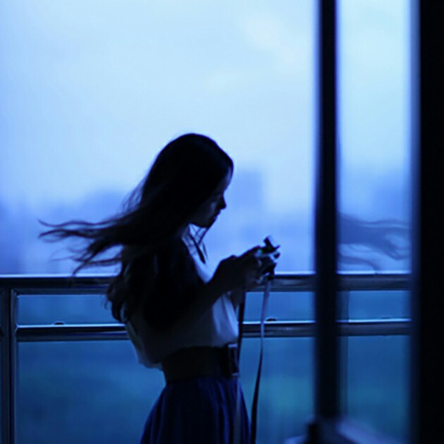 微信冷酷成熟长发女头