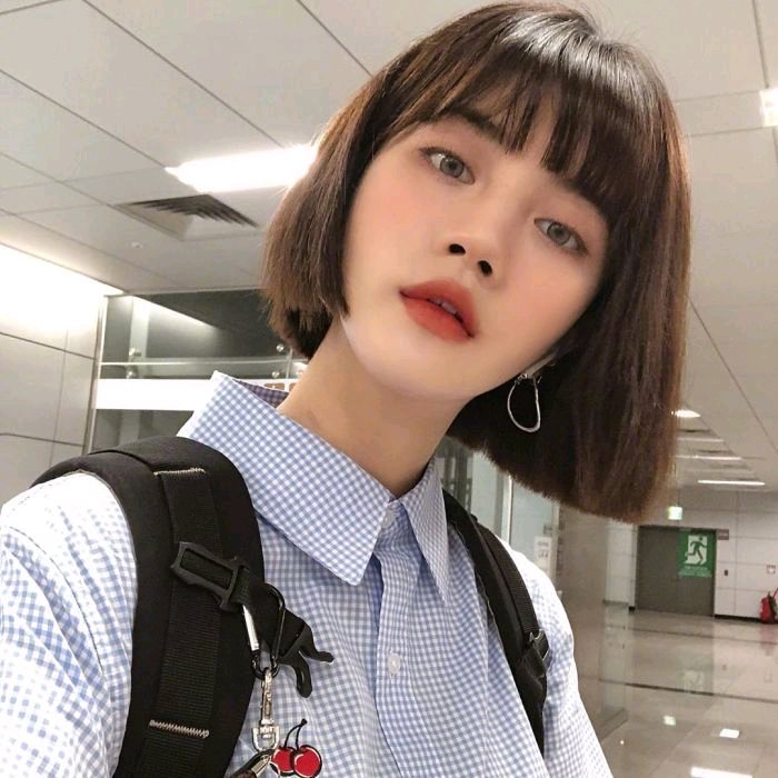 微信冷酷成熟长发女头