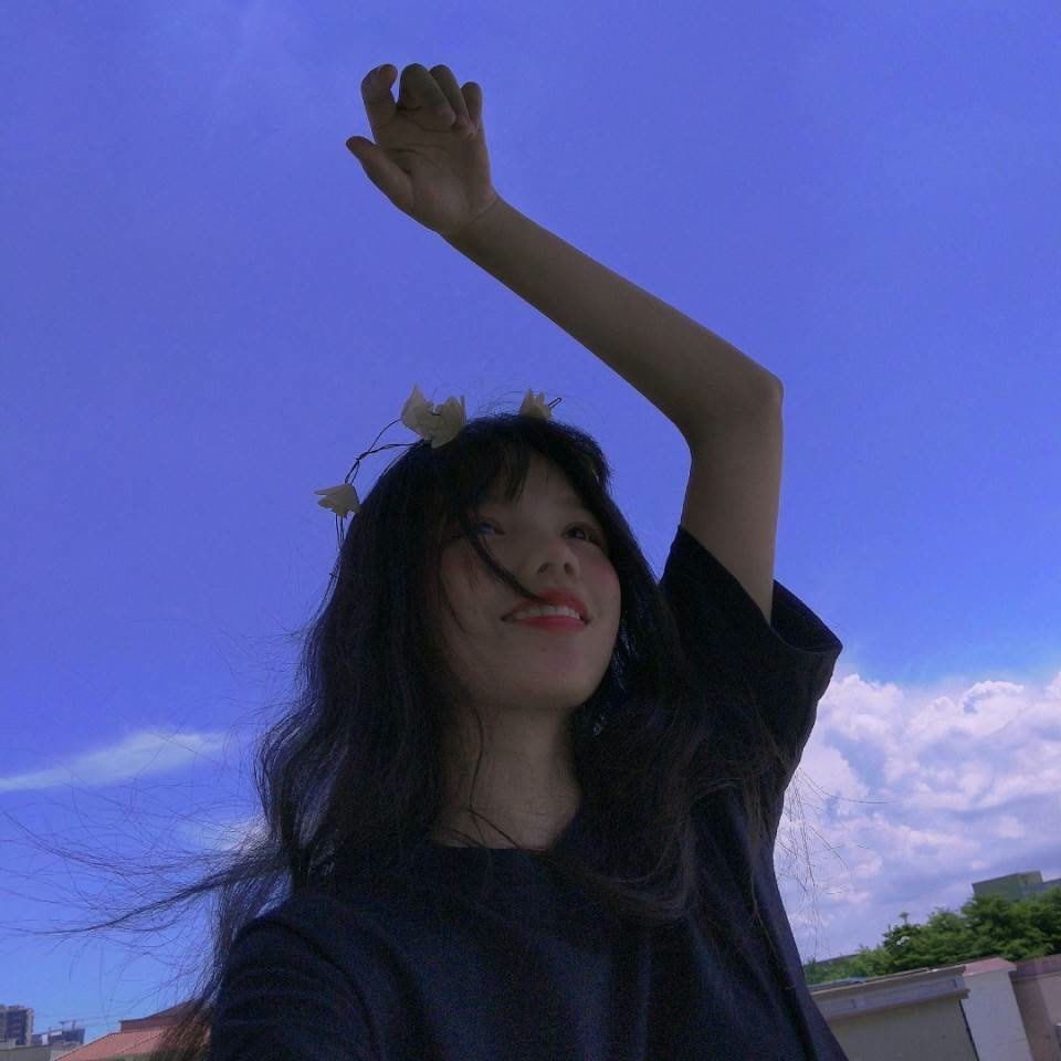 微信冷酷成熟长发女头