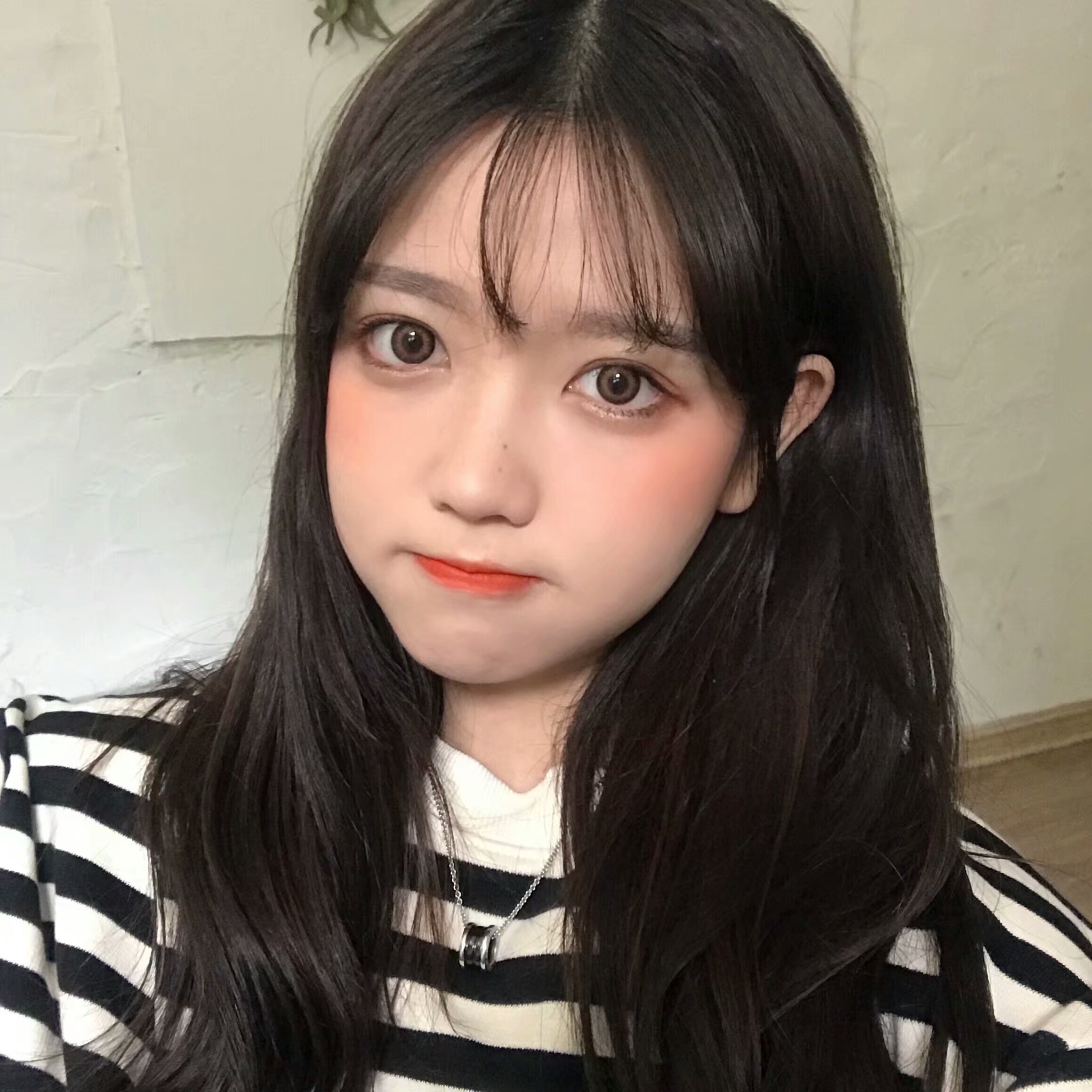 微信冷酷成熟长发女头