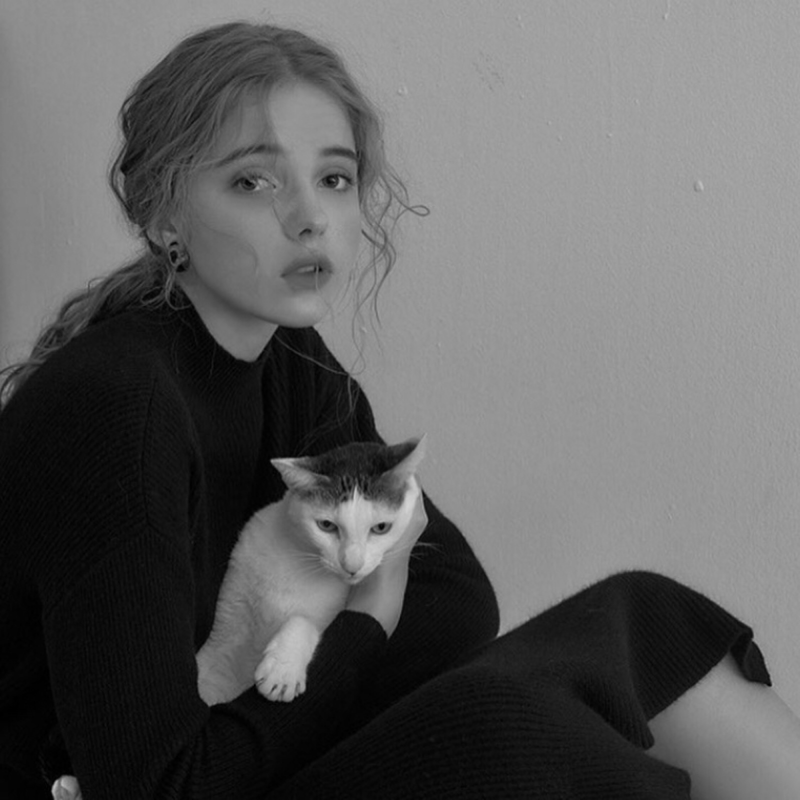 微信冷酷成熟长发女头