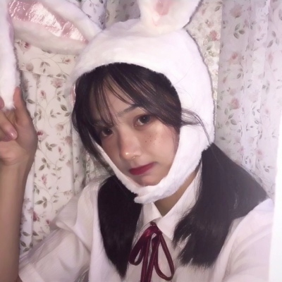 可爱萌萌哒的兔耳朵女生头像下载