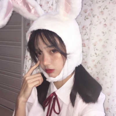 可爱萌萌哒的兔耳朵女生头像下载