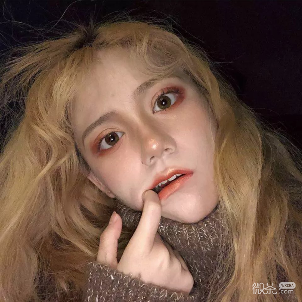 深沉简洁时尚女头