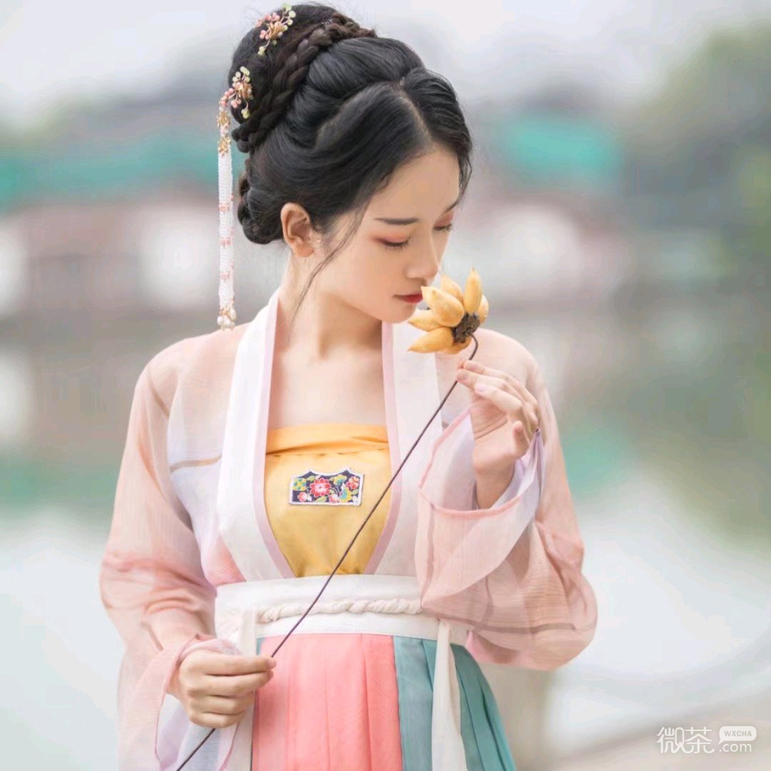漂亮时尚长发女头