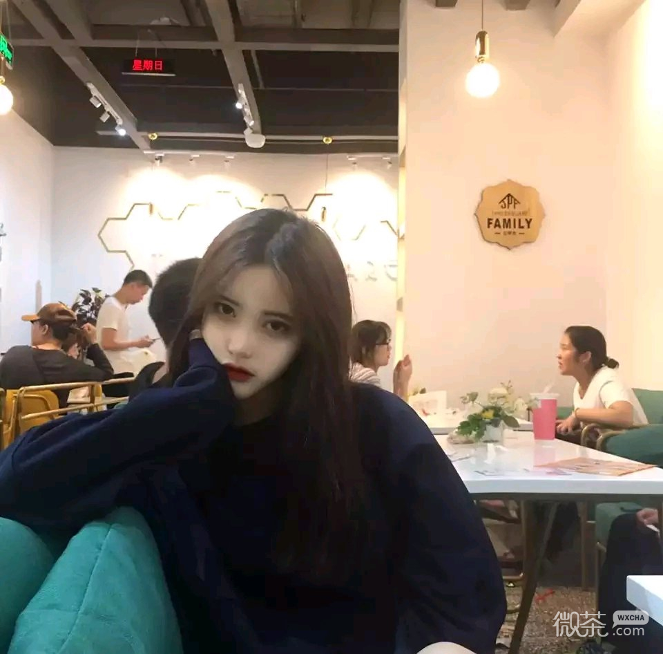 深沉简洁时尚女头