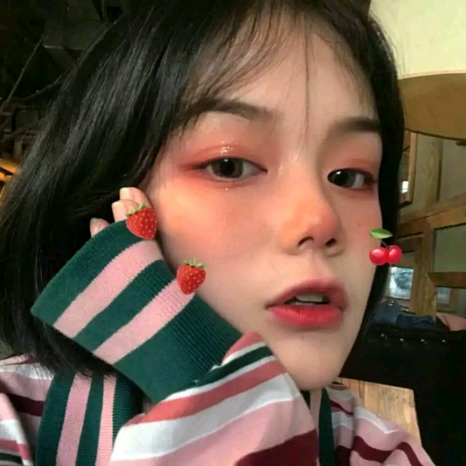 小清新俏皮阳光长发女头