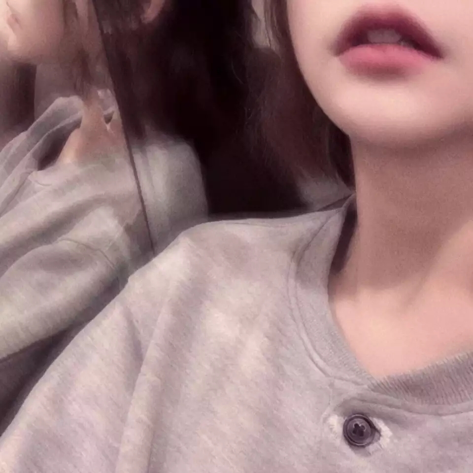 小清新俏皮阳光长发女头