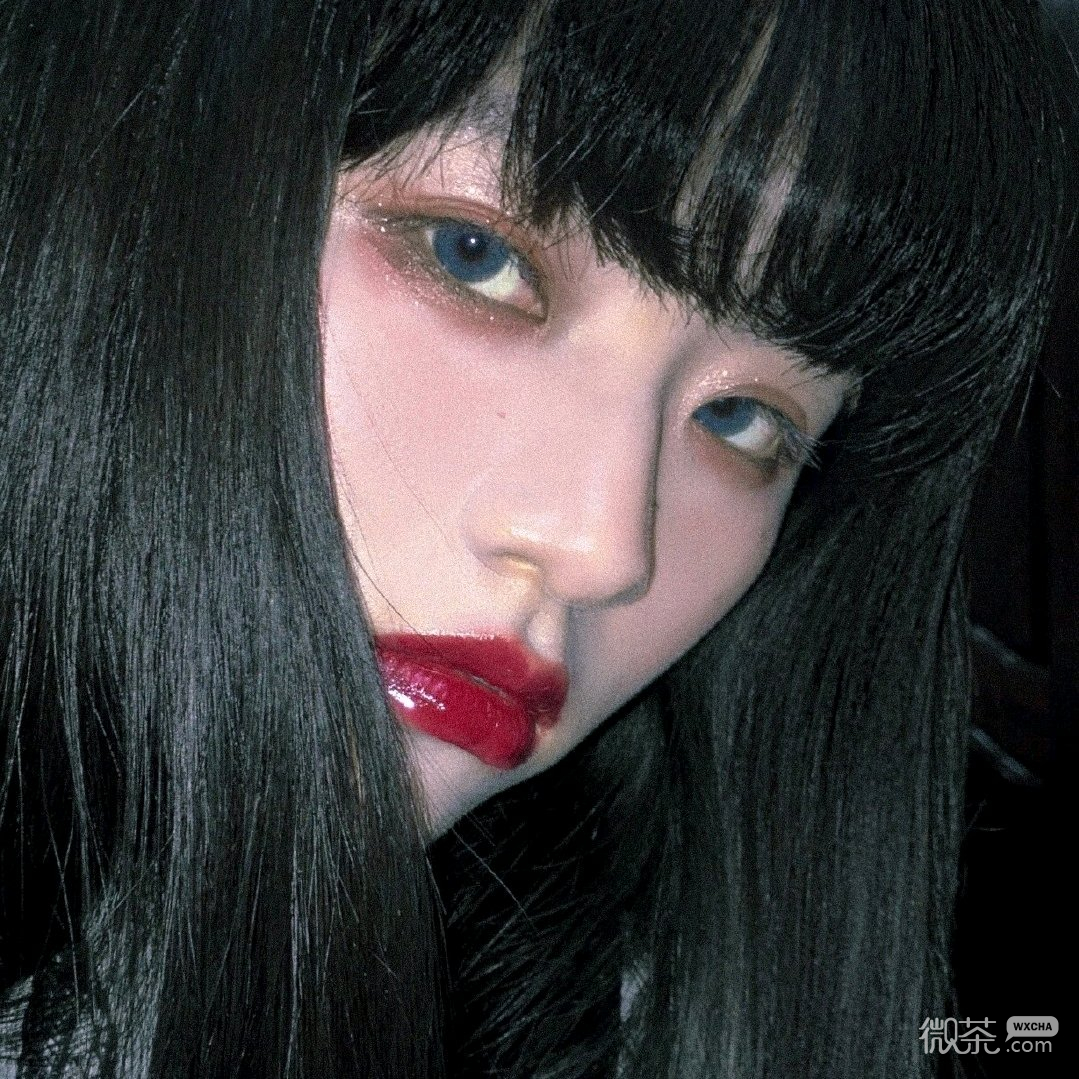 深沉简洁时尚女头