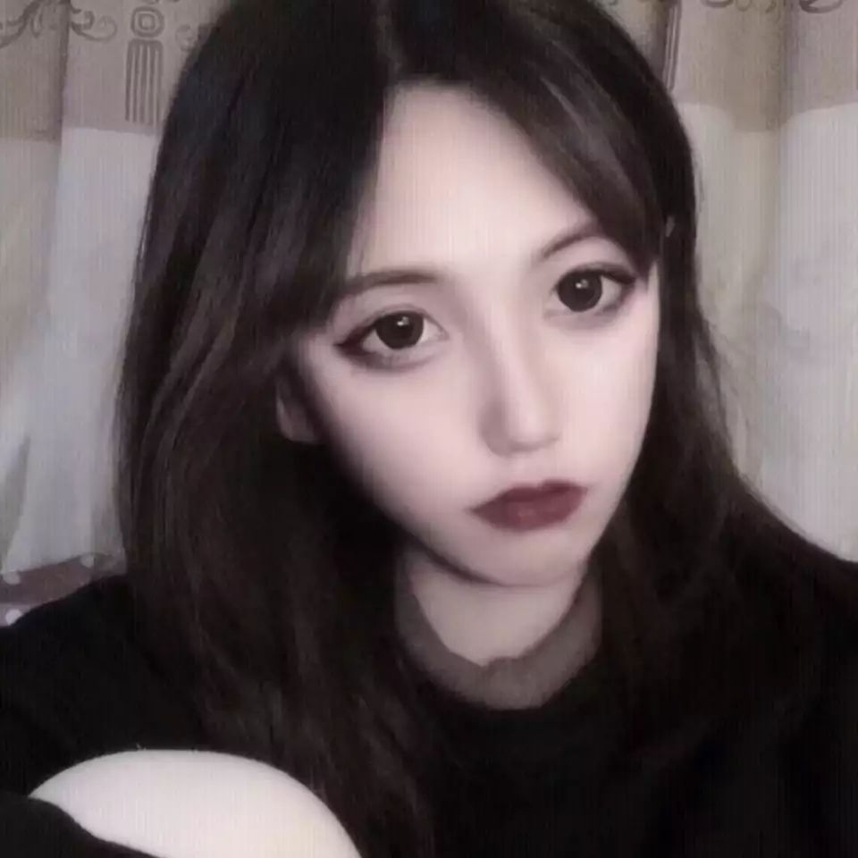 小清新俏皮阳光长发女头