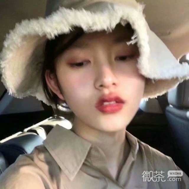 深沉简洁时尚女头