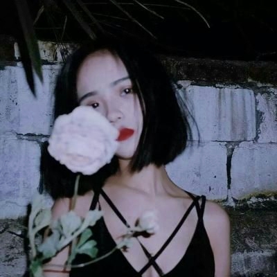 气质有魅力的微信御姐女生头像下载