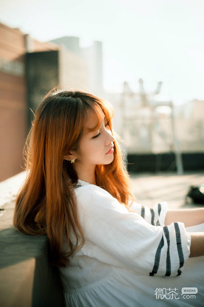 微信唯美伤感风格的女生图片下载