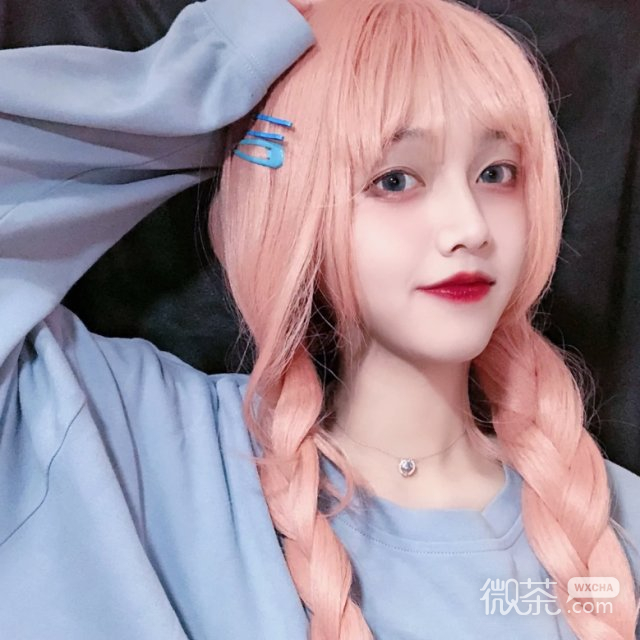 高颜值佛系时尚长发女头