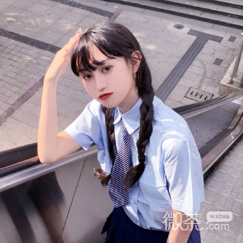 高颜值佛系时尚长发女头