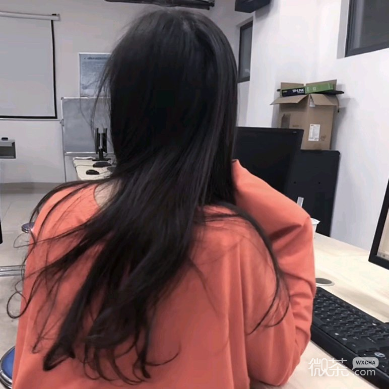 小清新寂寞时尚迷人女头