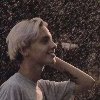 个性好看的微信欧美情侣头像下载