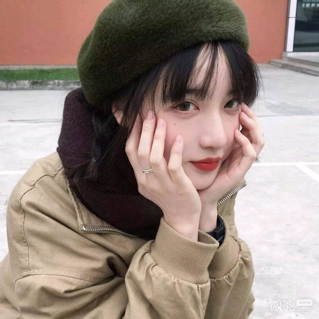 简洁文艺性感清新女头