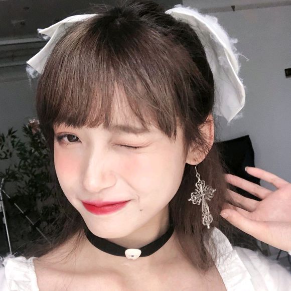 微信粉嫩清纯可爱气质女头