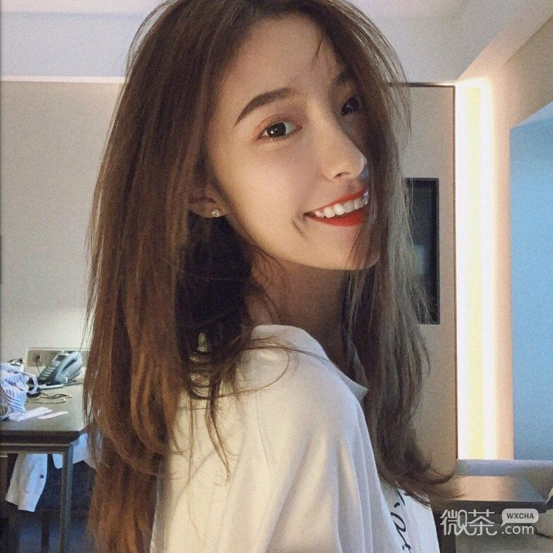 微信冷酷长发御姐女头