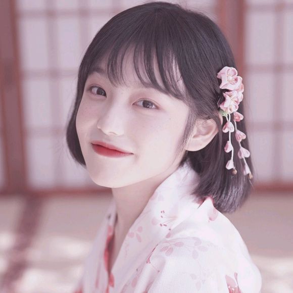 微信粉嫩清纯可爱气质女头