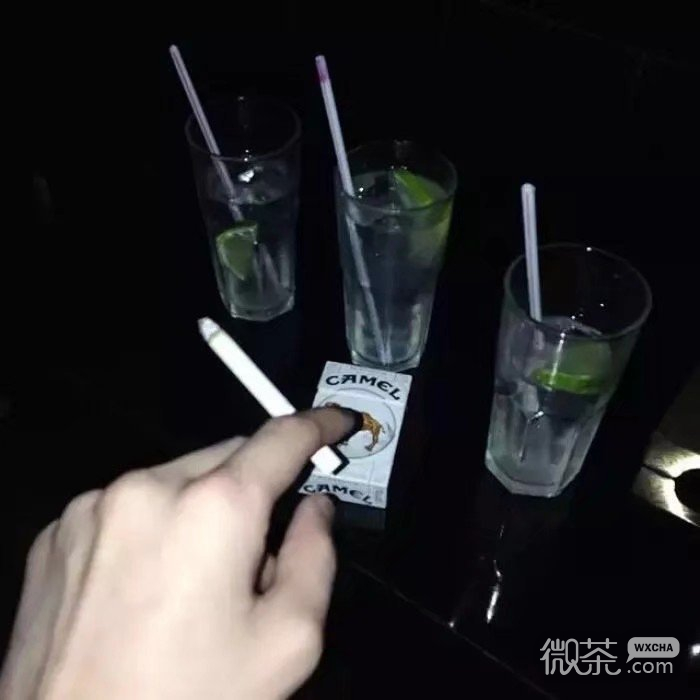 唯美漂亮好看月亮朋友圈配图