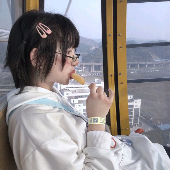 微信粉嫩清纯可爱气质女头