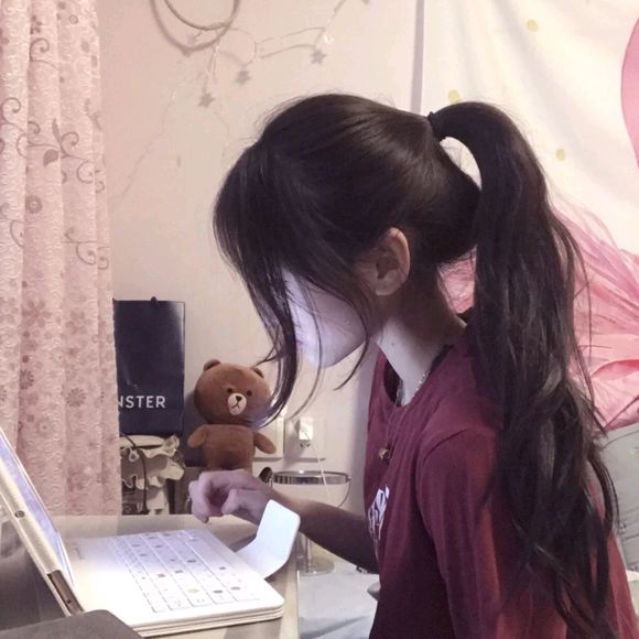 微信粉嫩清纯可爱气质女头