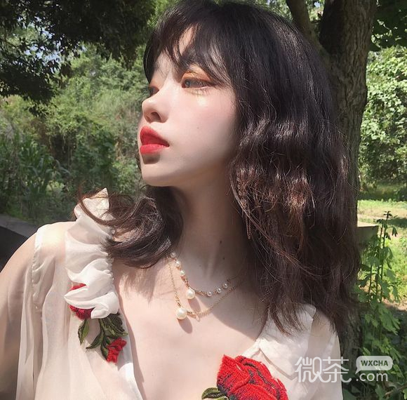 非主流重口味时尚女头