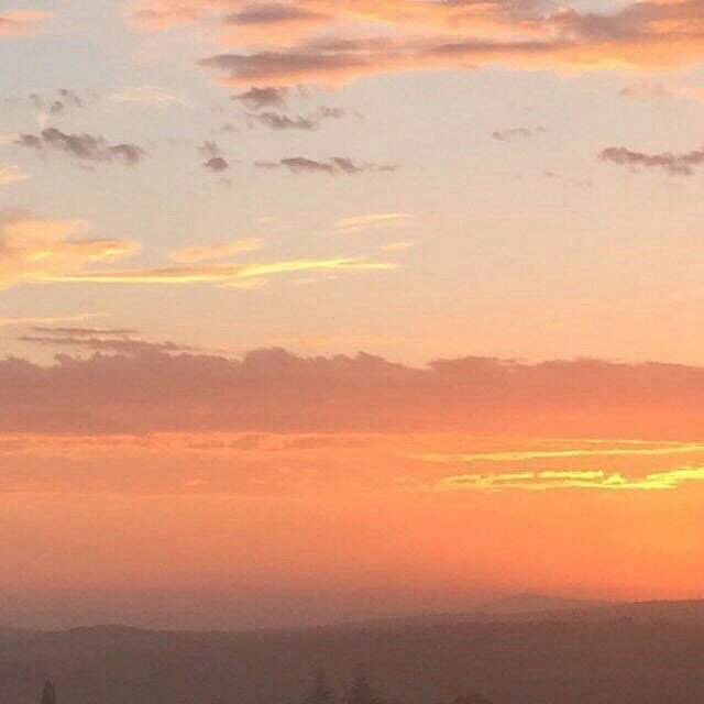 梦幻日出朋友圈配图