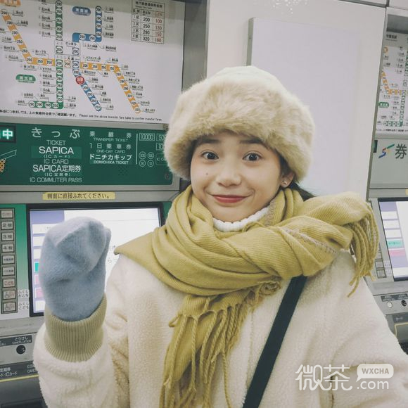 微信简洁清新女生头像