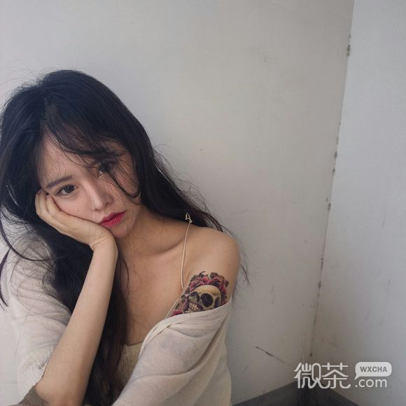 微信孤独寂静女生头像