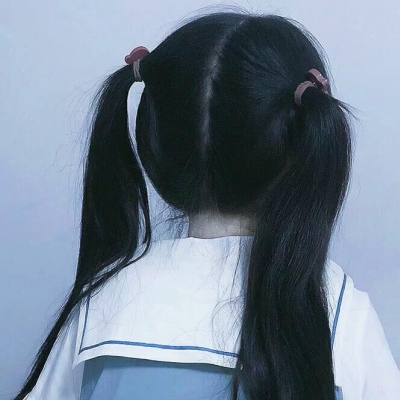 可爱双马尾萌妹子微信头像