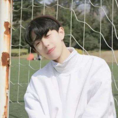 帅气小清新男生微信头像