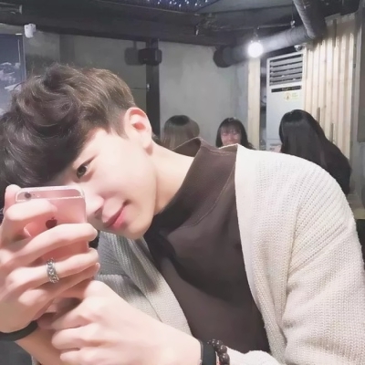 帅气小清新男生微信头像