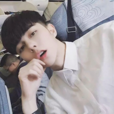 帅气小清新男生微信头像